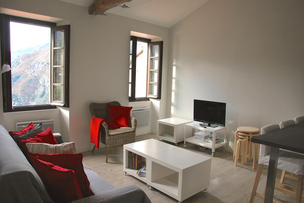 Fontana De Medge Apartman Saorge Kültér fotó