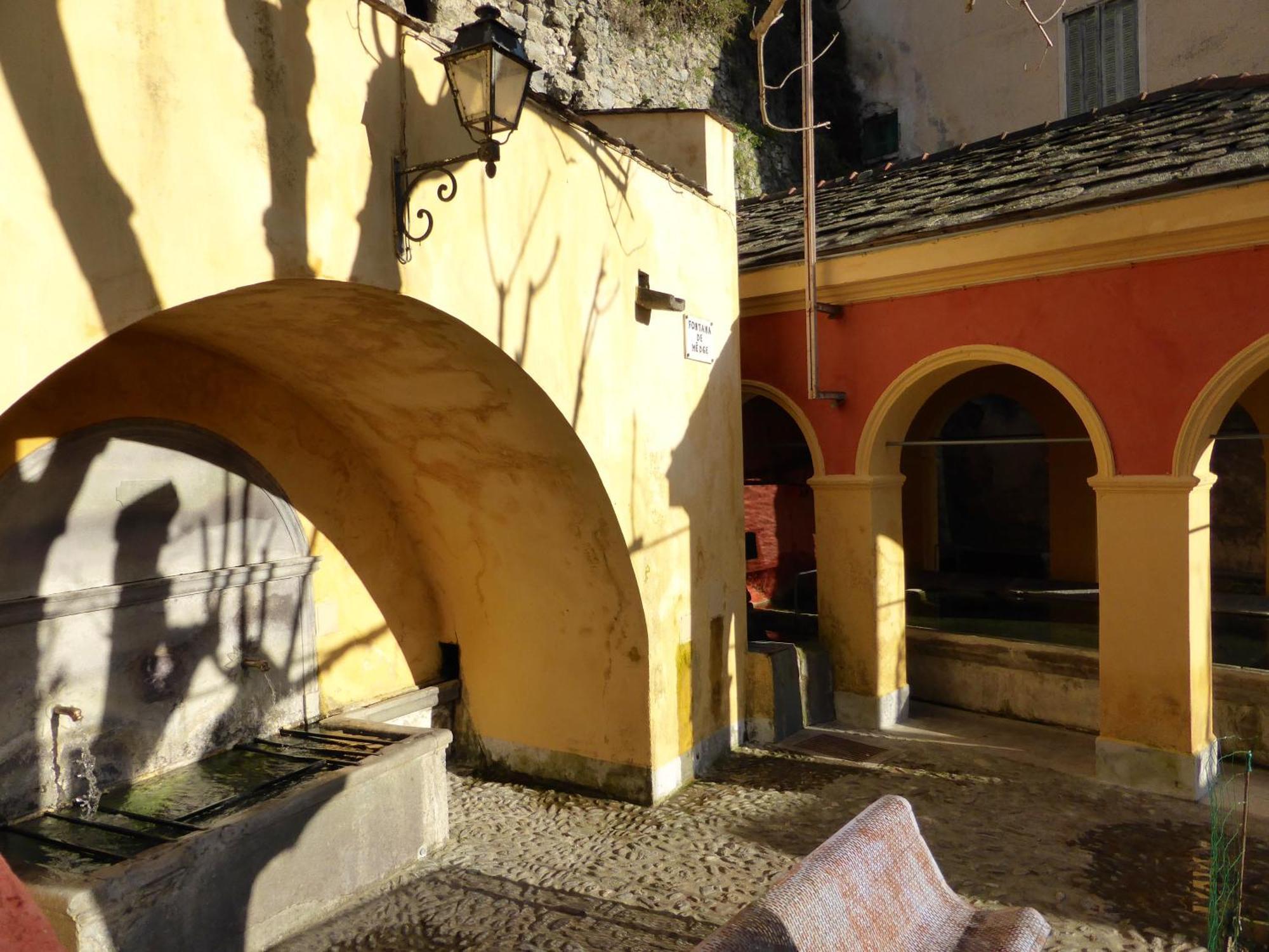 Fontana De Medge Apartman Saorge Kültér fotó